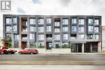 35 Wabash Ave Unit# 307, Toronto, Ontario M6R 1N1, 3 Bedrooms Bedrooms, 8 Rooms Rooms,3 BathroomsBathrooms,All Houses,Rented,Wabash,27701679