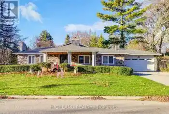 1453 Falconridge Crt, Mississauga, Ontario L5J 2C5, 2 Bedrooms Bedrooms, 11 Rooms Rooms,3 BathroomsBathrooms,All Houses,Rented,Falconridge,W11824391