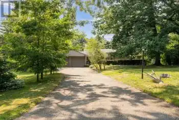 75 Leggett Ave, Toronto, Ontario M9P 1X4, 3 Bedrooms Bedrooms, 5 Rooms Rooms,2 BathroomsBathrooms,All Houses,Sold,Leggett,W11824495