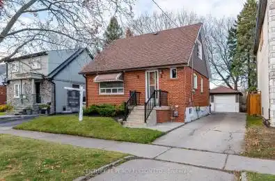 8 Rosita Crescent Toronto (Clairlea-Birchmount) Ontario M1L1X8