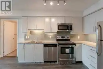 33 Bay St Unit# 1511, Toronto, Ontario M5J 2Z3, 1 Bedroom Bedrooms, 4 Rooms Rooms,1 BathroomBathrooms,Condo,Rented,Bay,C11836266