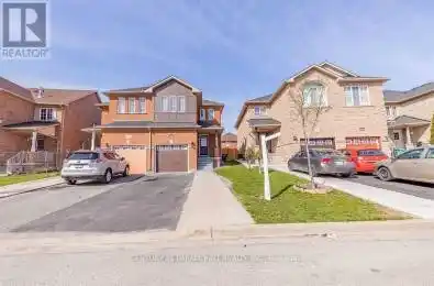 28 Blairwood Brampton (Vales of Castlemore) Ontario L6P1B5