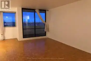 3 Massey Sq Unit# 2108, Toronto, Ontario M4C 5L5, 1 Bedroom Bedrooms, 4 Rooms Rooms,1 BathroomBathrooms,Condo,Rented,Massey,27713612