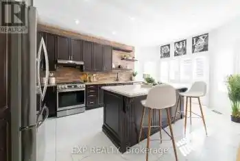 31 Kimble Ave, Clarington, Ontario L1C 0J7, 4 Bedrooms Bedrooms, 8 Rooms Rooms,4 BathroomsBathrooms,All Houses,Sold,Kimble,E11881922