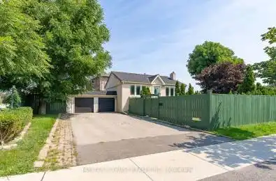 4061 Dufferin Street Toronto (Bathurst Manor) Ontario M3H5R7