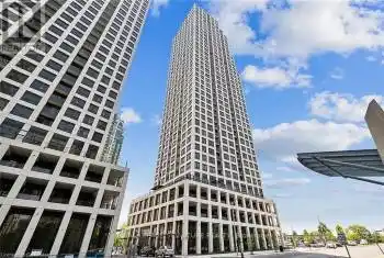 36 Elm Dr Unit# 701, Mississauga, Ontario L5B 0N3, 2 Bedrooms Bedrooms, 5 Rooms Rooms,2 BathroomsBathrooms,Condo,Rented,Elm,W11883739