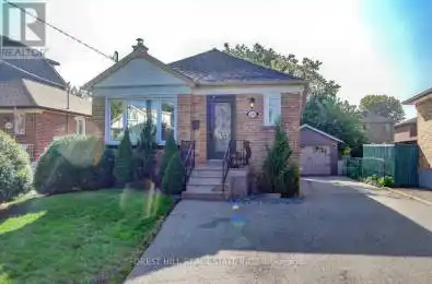 230 beta Street Toronto (Alderwood) Ontario M8W4H8