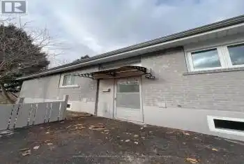 201B Sweeney Dr Unit# Unit B, Toronto, Ontario M4A 1V5, 3 Bedrooms Bedrooms, 5 Rooms Rooms,2 BathroomsBathrooms,All Houses,Rented,Sweeney,C11885965