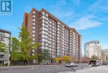 117 Gerrard St Unit# 705, Toronto, Ontario M5B 2L4, 1 Bedroom Bedrooms, 5 Rooms Rooms,1 BathroomBathrooms,Condo,Sold,Gerrard,C10405454