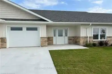 1093 WATERLOO Street Saugeen Shores Ontario N0H2C3