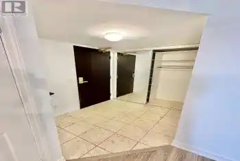 30 Grand Trunk Cres Unit# 910, Toronto, Ontario M5J 3A4, 2 Bedrooms Bedrooms, 5 Rooms Rooms,2 BathroomsBathrooms,Condo,Rented,Grand Trunk,C11889393