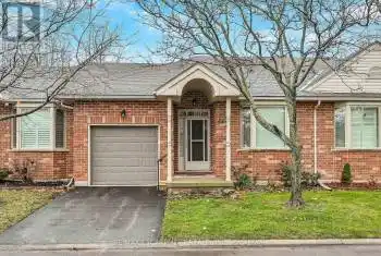 54 Greentrail Dr, Hamilton, Ontario L0R 1W0, 2 Bedrooms Bedrooms, 8 Rooms Rooms,2 BathroomsBathrooms,All Houses,Sold,Greentrail,X11889670