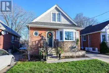 85 Barons Ave, Hamilton, Ontario L8K 2Y4, 3 Bedrooms Bedrooms, 9 Rooms Rooms,3 BathroomsBathrooms,All Houses,Sold,Barons,X11891896