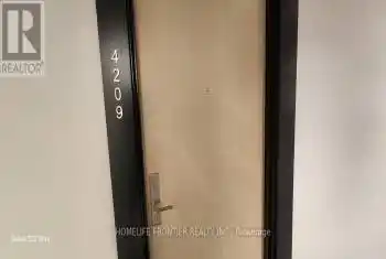 395 Bloor St Unit# 4209, Toronto, Ontario M4W 1H7, 1 Bedroom Bedrooms, 4 Rooms Rooms,1 BathroomBathrooms,Condo,Rented,Bloor,27738778