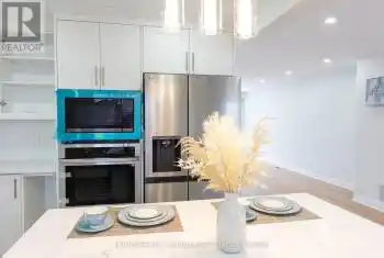 1 CLYDESDALE Dr Unit# Main Fl, Toronto, Ontario M2J 3N1, 4 Bedrooms Bedrooms, 7 Rooms Rooms,3 BathroomsBathrooms,All Houses,Rented,CLYDESDALE,27738987
