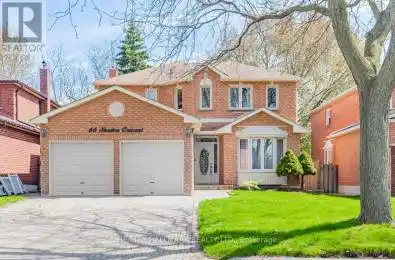 66 Stratton Crescent Whitby (Rolling Acres) Ontario L1R1V5