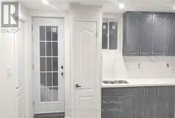 10 Havanna Cres, Brampton, Ontario L6P 3Y1, 2 Bedrooms Bedrooms, 5 Rooms Rooms,1 BathroomBathrooms,All Houses,Rented,Havanna,W10426979