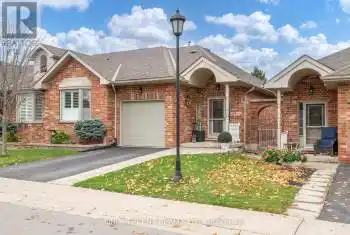 5 Twentyplace Blvd, Hamilton, Ontario L0R 1W0, 2 Bedrooms Bedrooms, 6 Rooms Rooms,3 BathroomsBathrooms,All Houses,Sold,Twentyplace,X11904179