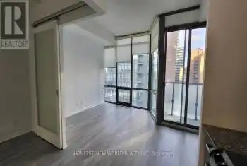 832 Bay St Unit# 807, Toronto, Ontario M5S 1Z6, 1 Bedroom Bedrooms, 4 Rooms Rooms,1 BathroomBathrooms,Condo,Rented,Bay,27765108