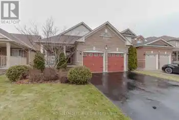 142 Vintage Gate, Brampton, Ontario L6X 5B3, 2 Bedrooms Bedrooms, 8 Rooms Rooms,3 BathroomsBathrooms,All Houses,Sold,Vintage,W11907581