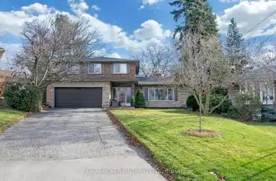 11 Caronport Crescent Toronto (Parkwoods-Donalda) Ontario M3A1G9