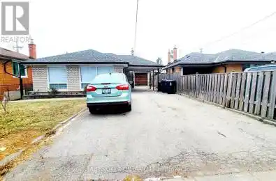 87 Golfdown Drive Unit# Upper Toronto (Elms-Old Rexdale) Ontario M9W2H