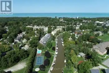 48 Ontario St Unit# 4, Lambton Shores, Ontario N0M 1T0, 3 Bedrooms Bedrooms, 8 Rooms Rooms,2 BathroomsBathrooms,All Houses,Rented,Ontario,X11911654