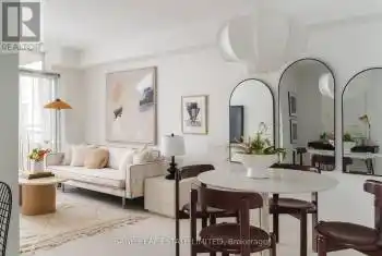 70 Mill St Unit# 704, Toronto, Ontario M5A 4R1, 1 Bedroom Bedrooms, 4 Rooms Rooms,1 BathroomBathrooms,Condo,Sold,Mill,C11911722