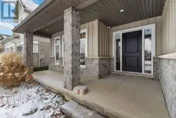 414 Darcy Dr, Strathroy-Caradoc, Ontario N7G 0A4, 2 Bedrooms Bedrooms, 11 Rooms Rooms,3 BathroomsBathrooms,All Houses,Sold,Darcy,27775836