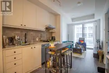 9 Tecumseth St Unit# 711, Toronto, Ontario M5V 3G4, 1 Bedroom Bedrooms, 4 Rooms Rooms,1 BathroomBathrooms,Condo,Rented,Tecumseth,C11911828