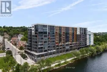 185 DUNLOP St Unit# 523, Barrie, Ontario L4M 1B2, 2 Bedrooms Bedrooms, 8 Rooms Rooms,3 BathroomsBathrooms,Condo,Sold,DUNLOP,S11913062