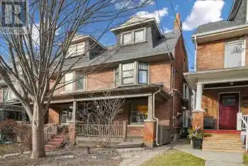 220 Fern Ave, Toronto, Ontario M6R 1K4, 4 Bedrooms Bedrooms, 8 Rooms Rooms,2 BathroomsBathrooms,All Houses,Sold,Fern,W11913887