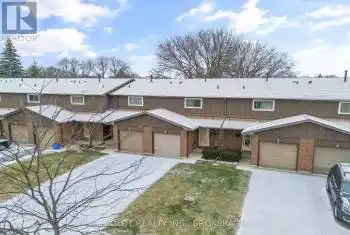 64 Forster St Unit# 39, St. Catharines, Ontario L2N 6T5, 3 Bedrooms Bedrooms, 9 Rooms Rooms,2 BathroomsBathrooms,All Houses,Sold,Forster,X11912328