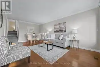 94 GLENBURNIE Dr, Guelph, Ontario N1E 4C8, 3 Bedrooms Bedrooms, 9 Rooms Rooms,2 BathroomsBathrooms,All Houses,Sold,GLENBURNIE,X11915727