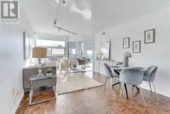 705 King St Unit# 913, Toronto, Ontario M5V 2W8, 2 Bedrooms Bedrooms, 7 Rooms Rooms,2 BathroomsBathrooms,Condo,Sold,King,C11916630