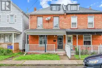 33 Shaw St, Hamilton, Ontario L8L 3P2, 3 Bedrooms Bedrooms, 6 Rooms Rooms,2 BathroomsBathrooms,All Houses,Sold,Shaw,X9242041