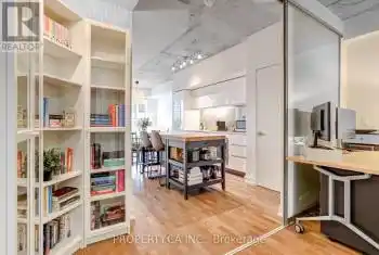 20 Minowan Miikan Lane Unit# 630, Toronto, Ontario M6J 0E5, 2 Bedrooms Bedrooms, 5 Rooms Rooms,2 BathroomsBathrooms,Condo,Rented,Minowan Miikan,27794190