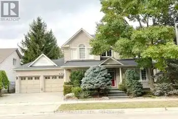 2167 Bloomfield Dr, Oakville, Ontario L6M 3X7, 3 Bedrooms Bedrooms, 9 Rooms Rooms,5 BathroomsBathrooms,All Houses,Rented,Bloomfield,W11920004