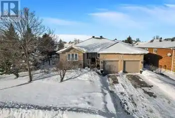 24 Graham St, Springwater, Ontario L0L 1P0, 2 Bedrooms Bedrooms, 5 Rooms Rooms,3 BathroomsBathrooms,All Houses,Sold,Graham,S11920427