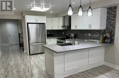 187 Shepton Way Unit# MAIN Toronto (Steeles) Ontario M1V5N4