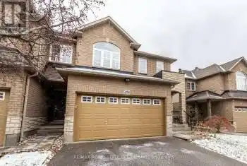 130 Robert St Unit# 29, Milton, Ontario L9T 6E3, 3 Bedrooms Bedrooms, 10 Rooms Rooms,3 BathroomsBathrooms,All Houses,Rented,Robert,W11923842