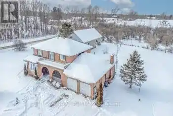 2119 Portage Rd, Kawartha Lakes, Ontario K0M 2B0, 4 Bedrooms Bedrooms, 13 Rooms Rooms,3 BathroomsBathrooms,All Houses,Sold,Portage,X11926099