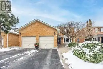 8 Carroll St, Whitby, Ontario L1N 7Y7, 4 Bedrooms Bedrooms, 10 Rooms Rooms,4 BathroomsBathrooms,All Houses,Sold,Carroll,E11926215