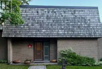 21 Raintree Path, Toronto, Ontario M9C 5A9, 2 Bedrooms Bedrooms, 7 Rooms Rooms,3 BathroomsBathrooms,All Houses,Sold,Raintree,W11928193