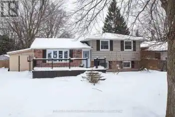 55 Mendip Cres, London, Ontario N6E 1H2, 3 Bedrooms Bedrooms, 11 Rooms Rooms,2 BathroomsBathrooms,All Houses,Sold,Mendip,X11929027
