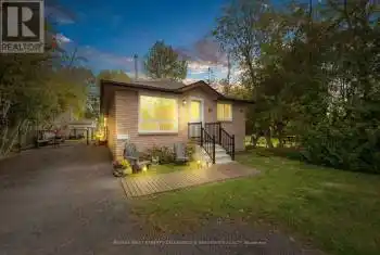 537 Lake Dr, Georgina, Ontario L4P 1S4, 3 Bedrooms Bedrooms, 7 Rooms Rooms,1 BathroomBathrooms,All Houses,Sold,Lake,N11929177