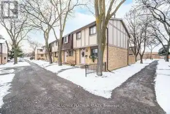 105 Hansen Rd Unit# 54, Brampton, Ontario L6V 3C9, 3 Bedrooms Bedrooms, 7 Rooms Rooms,2 BathroomsBathrooms,All Houses,Sold,Hansen,W11929122