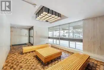 25 Four Winds Dr Unit# 902, Toronto, Ontario M3J 1K8, 2 Bedrooms Bedrooms, 6 Rooms Rooms,1 BathroomBathrooms,Condo,Sold,Four Winds,W11930256