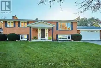 8761 Franklin St, Lambton Shores, Ontario N0N 1J7, 3 Bedrooms Bedrooms, 6 Rooms Rooms,3 BathroomsBathrooms,All Houses,Sold,Franklin,X11934852