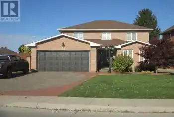 22 Resolute Dr, Hamilton, Ontario L9A 5G4, 2 Bedrooms Bedrooms, 9 Rooms Rooms,4 BathroomsBathrooms,All Houses,Sold,Resolute,X11935553